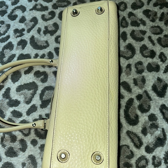 Coach Purse - Picture 4 of 5